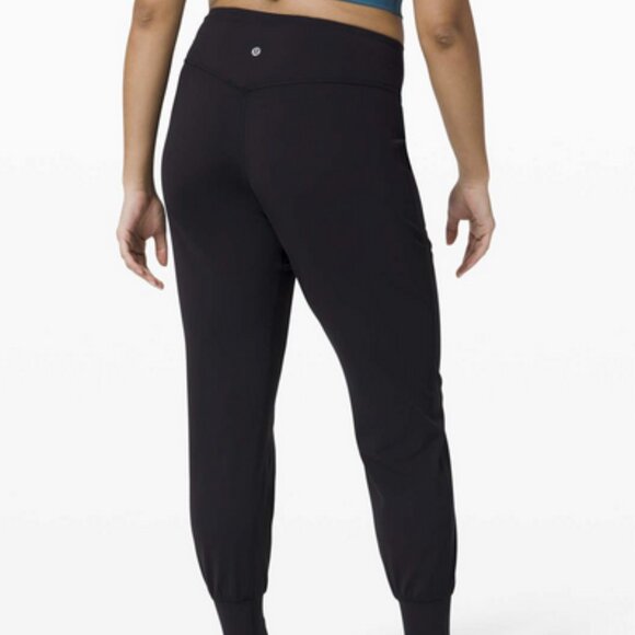Lululemon Align High-Rise Jogger - Picture 2 of 9